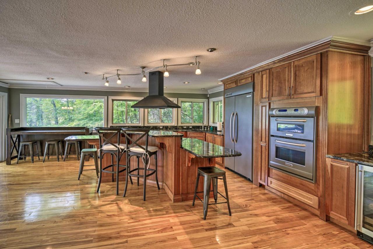 Inviting Family Abode With Dock On Norris Lake! Caryville Exteriér fotografie